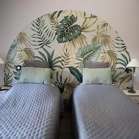 住宿加早餐酒店 La Ferme Aux Charmes 3*