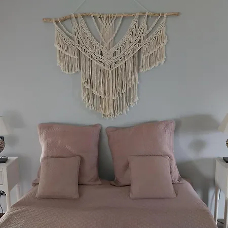 住宿加早餐酒店 La Ferme Aux Charmes 3*