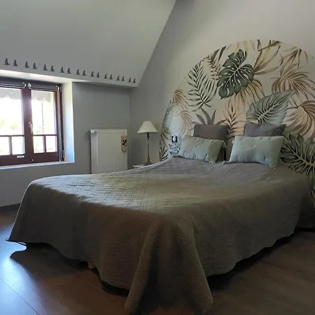 فندق مبيت وإفطار La Ferme Aux Charmes 3*