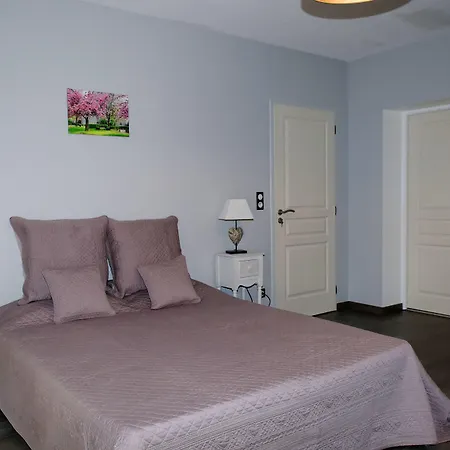 住宿加早餐酒店 La Ferme Aux Charmes 3*