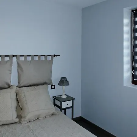 La Ferme Aux Charmes 索勒尔堡